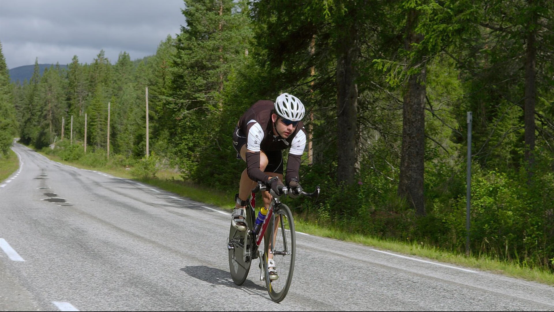 格林伍德凭借精湛防守，成为袋鼠队防线的重要一环，格林伍德百度百科