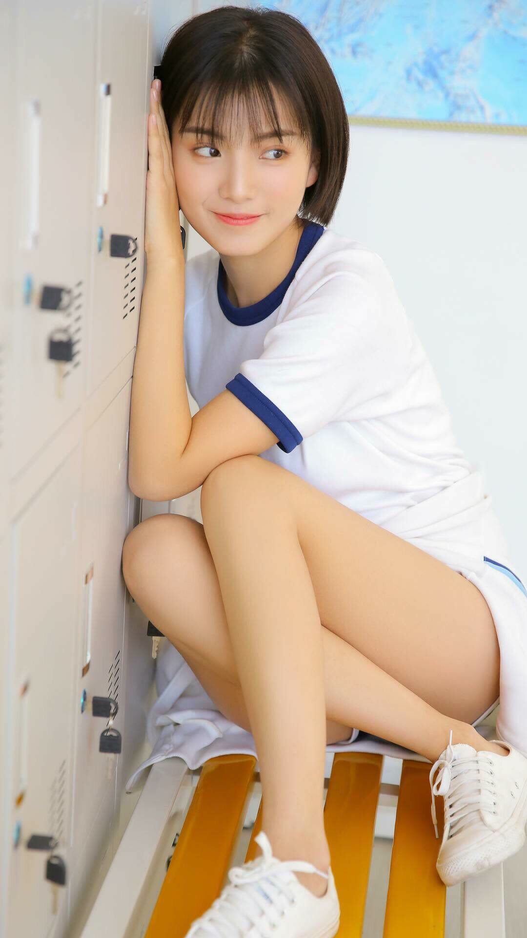 德甲精彩时刻，球迷热议战术变化，德甲官方解说